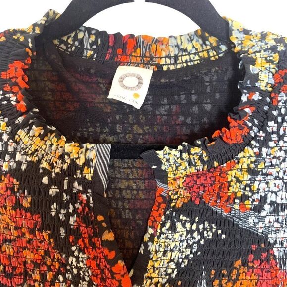 Anthropologie Akemi Kin Adria Floral Long Sleeve Smocked Blouse - Picture 6 of 13